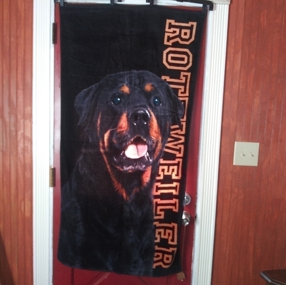 Nwt- Vintage/Retired Large Rottweiler Beach Towel